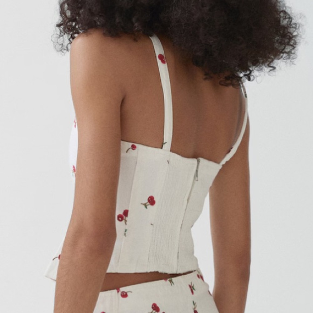 Mango Cherry Patterned White Camisole - Picture 3 of 8